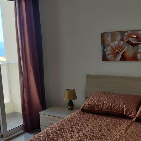 Seron Apartment 3 St. Paul's Bay Buitenkant foto